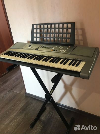 Синтезатор yamaha psr r300