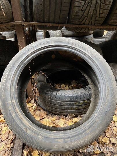 Nokian Tyres Hakkapeliitta 9 245/40 R19