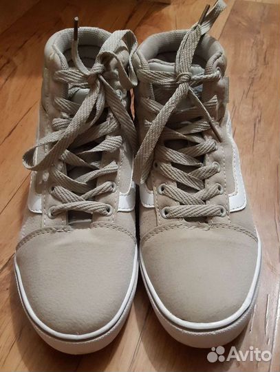 Ботинки для девочки