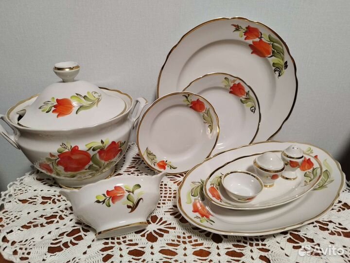 Фарфоровая посуда, остатки, разная