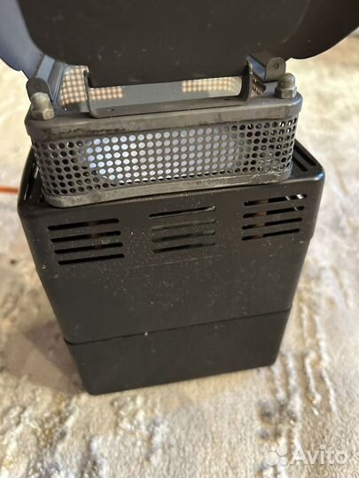 Осветитель студийный