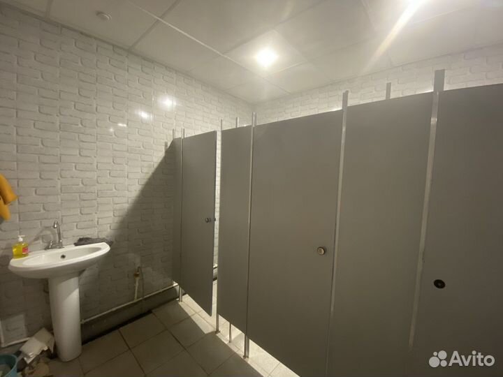 Почасовая аренда зала 150 м²