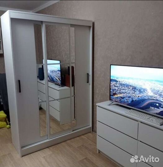 Шкаф плюс комод
