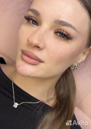 Наращивание ресниц / ламинирование бровей