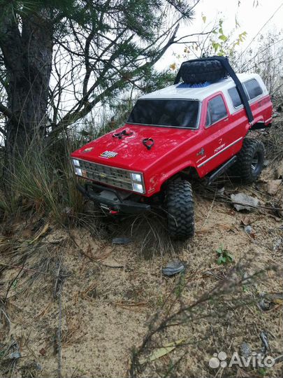 Радиоуправляемый трофи-джип Vaterra Ascender