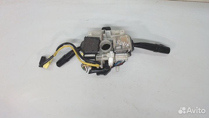 Переключатель поворотов и дворников Subaru Legacy