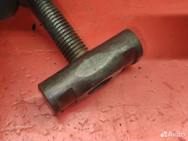 Болт торсиона Lincoln Navigator 1997-2003