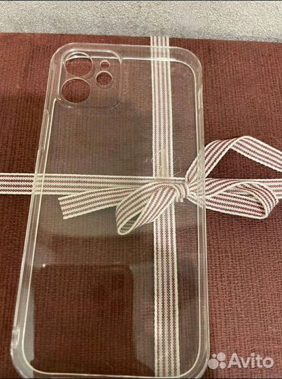 Чехол на iPhone 12