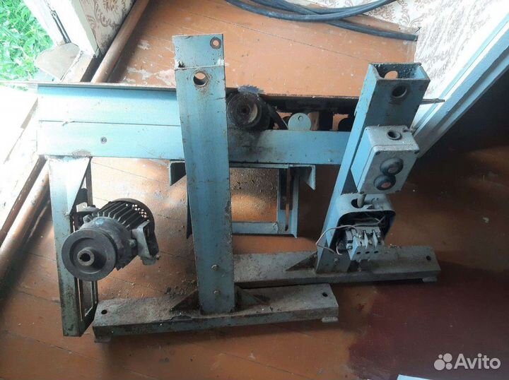 Деревообрабатывающий станок