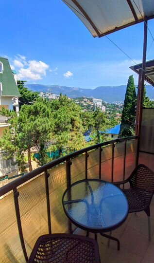 Квартира-студия, 40 м², 3/3 эт.