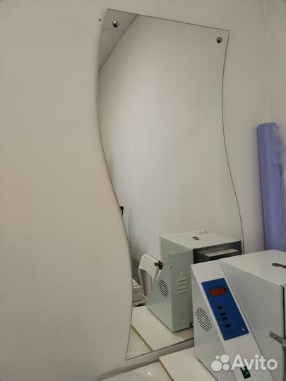 Зеркало настенное