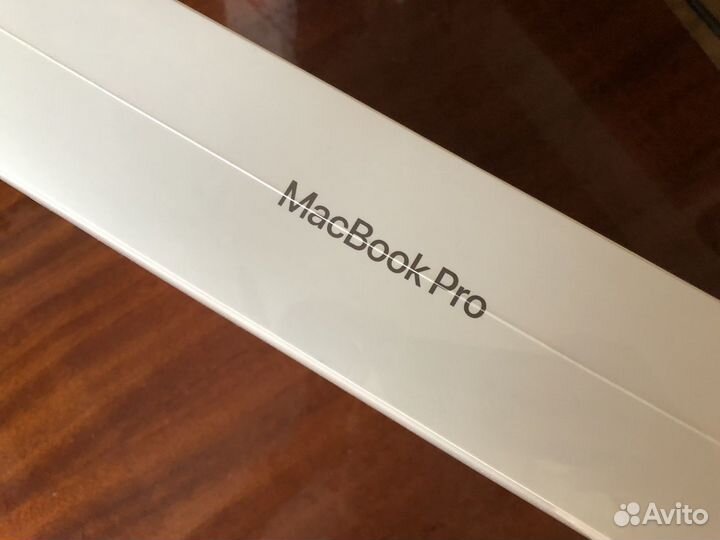 Apple Macbook pro 16