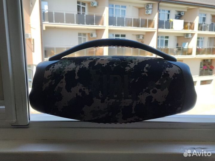 Колонка jbl boombox 3