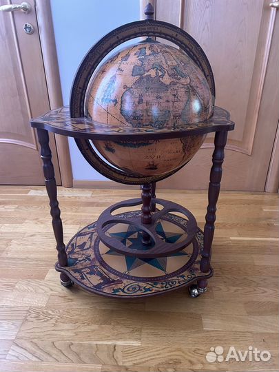 Глобус-бар напольный