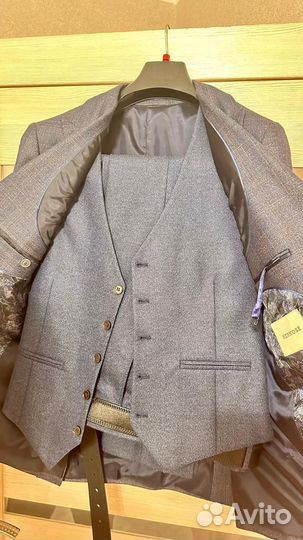 Мужской костюм тройка 50 52