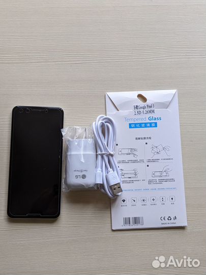 Телефон Google Pixel 3