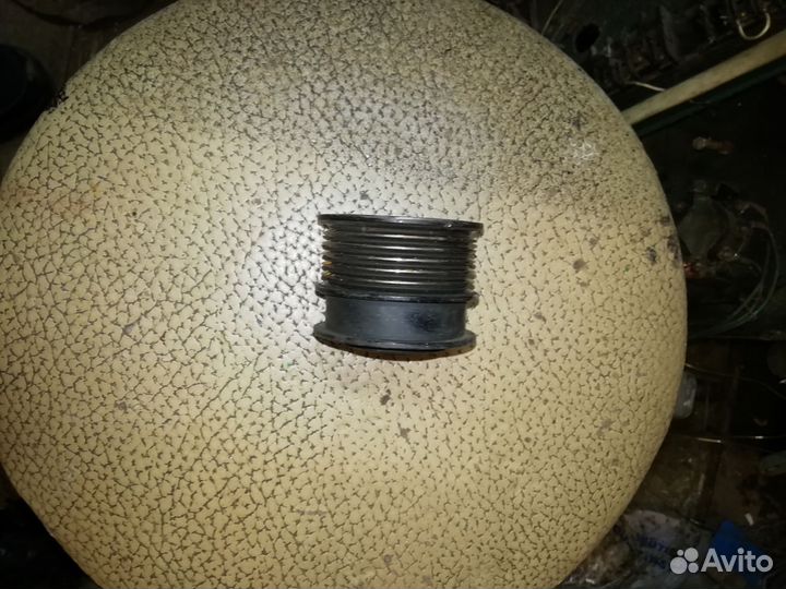 Шкив генератора бош