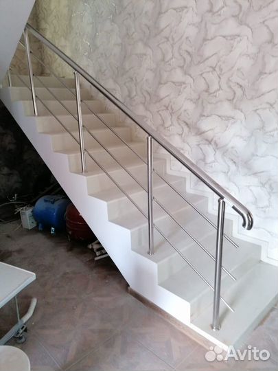 Перила и поручни из нержавеющей стали