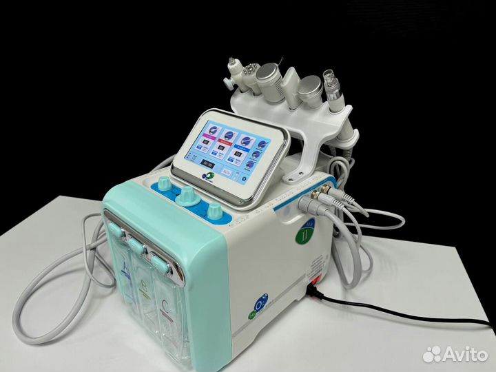 Аппарат гидропилинга H2O2 6в1, 2 поколения Наличие