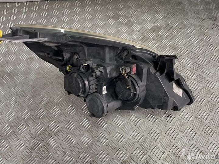 Фара левая Opel Vectra C рест