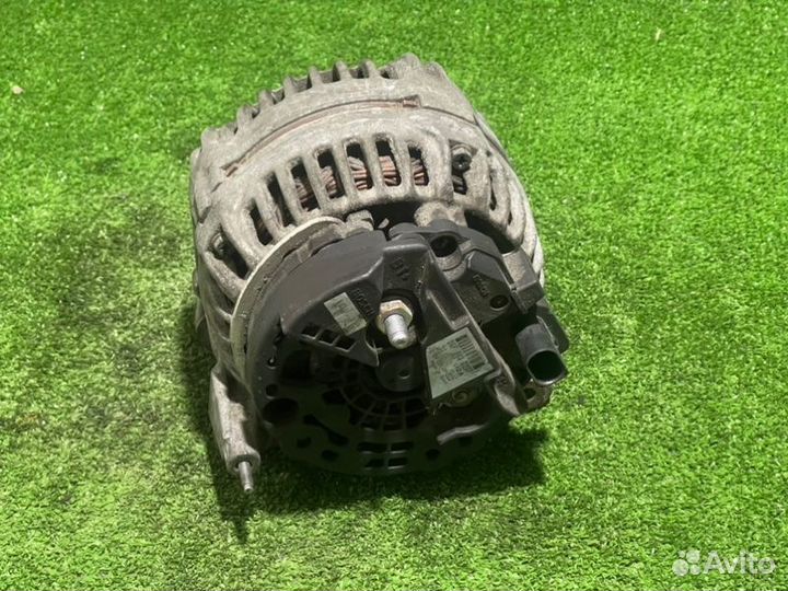 Генератор Octavia Superb Yeti Golf Caddy Jetta