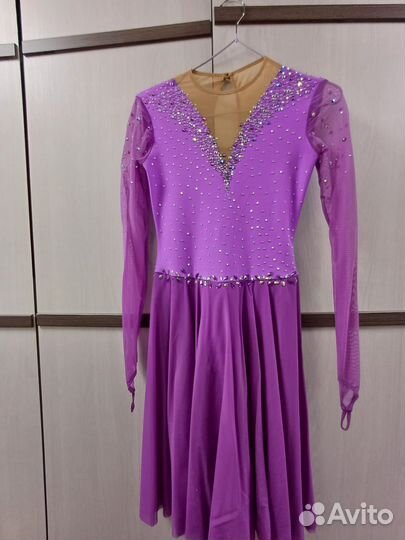 Костюм для фигурного катания