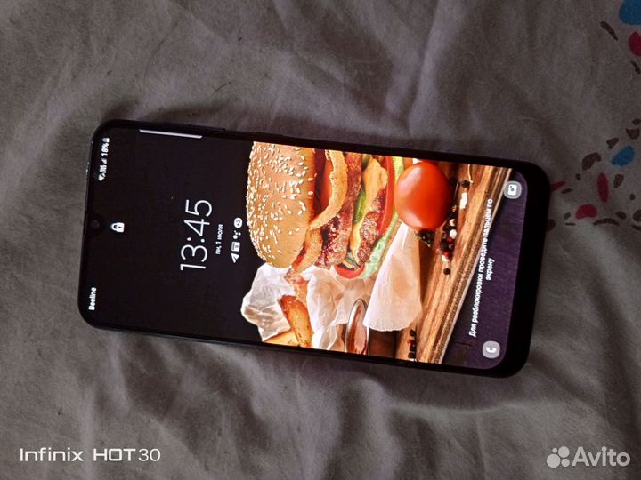 Samsung Galaxy A50, 4/64 ГБ