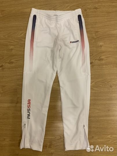 Костюм спортивный женский