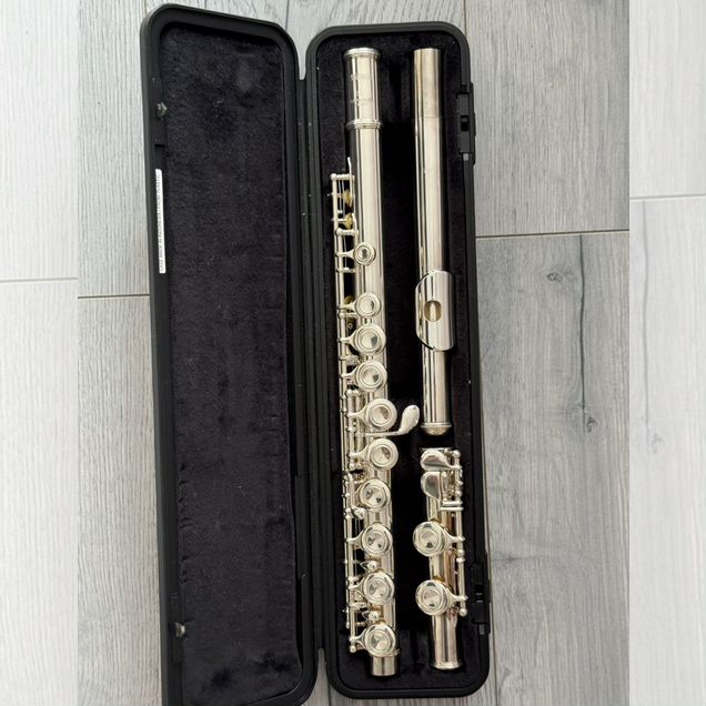 Флейта yamaha 221 japan (сделана в японии)