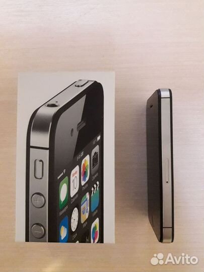 iPhone 4S, 16 ГБ
