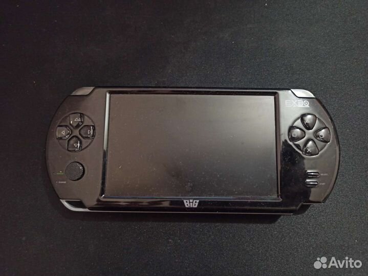 Портативная игровая приставка