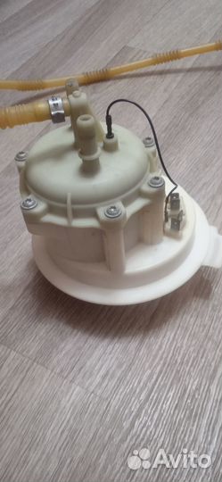 Фланец с топливным фильтром VW touareg 2002-2010