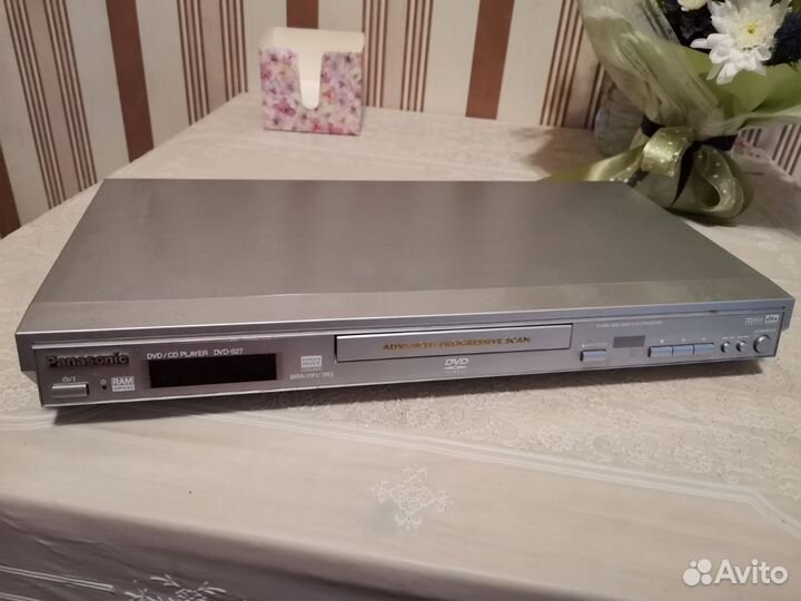 DVD плеер panasonic