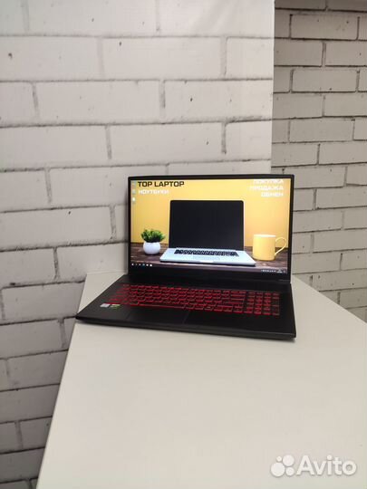Top Laptop Игровой ноутбук MSI i5 +1660Ti