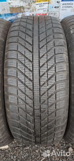 Goodyear Vector 4Seasons 205/50 R17 91V