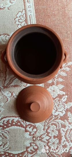Большой глиняный горшок для запекания
