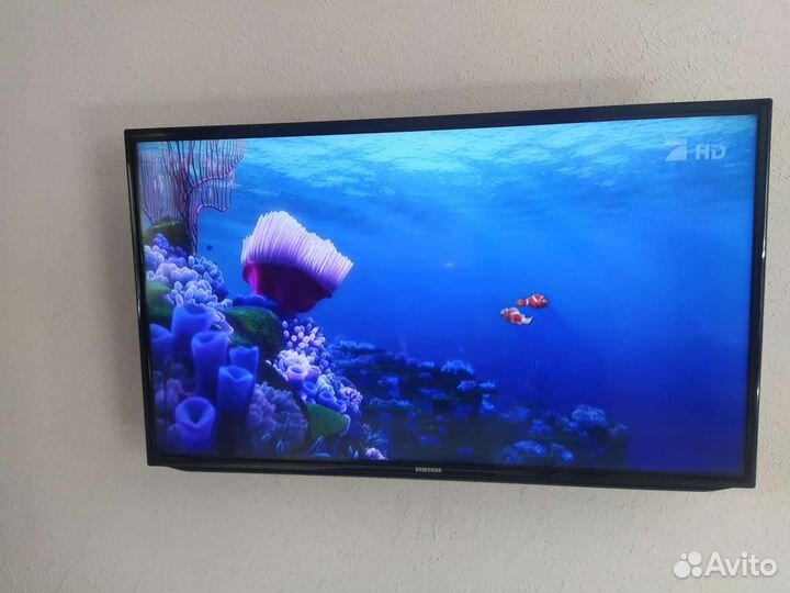 Телевизор Samsung LED