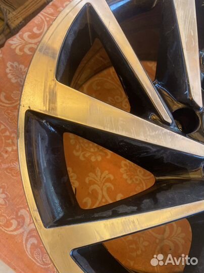 Диск Volkswagen Tiguan r 17