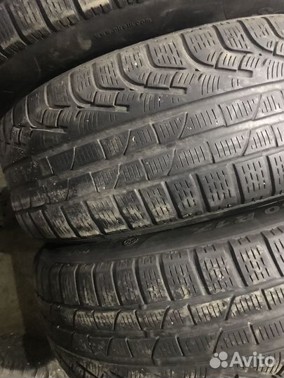 Pirelli Winter Sottozero 210 225/60 R17 99H