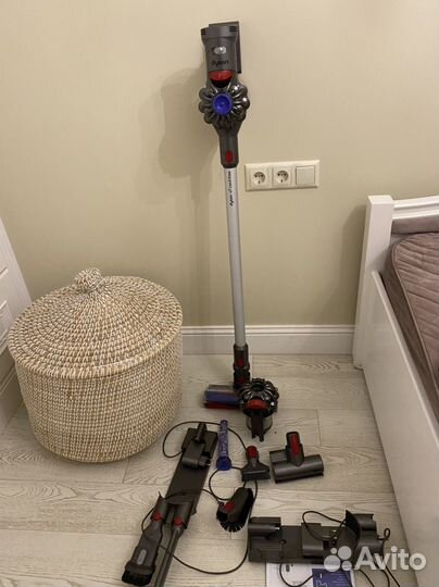 Пылесос dyson v7
