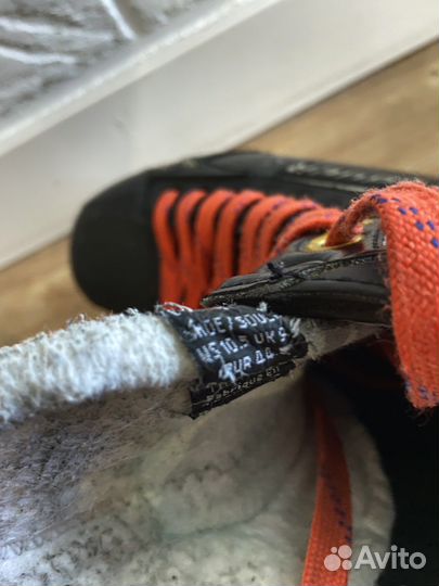 Хоккейные коньки бауэр