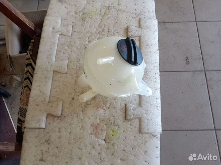 Расширительный бачок Chery Tiggo 8