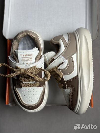 Детские кросовки 24-26-27-35