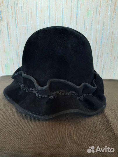 Шляпа из велюра (новая)