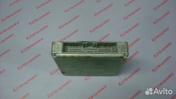 Nissan 23710-7J600 Блок управления двигателем