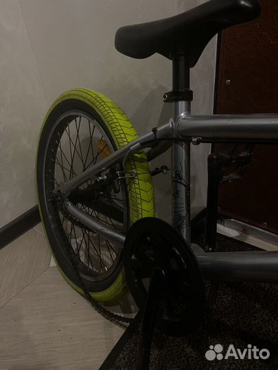 Трюковой велосипед bmx