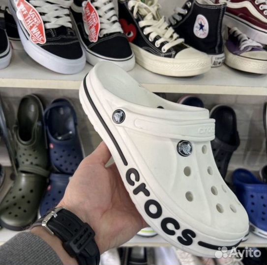 Шлепанцы мужские crocs