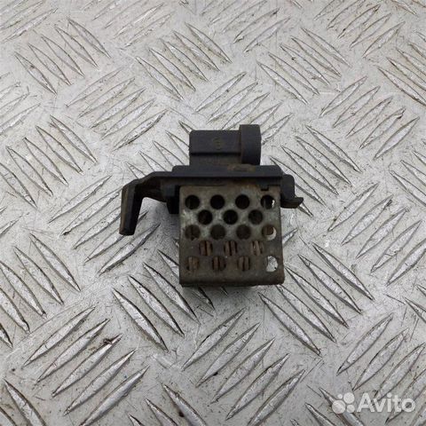 Резистор вентилятора охлаждения Renault Logan 1
