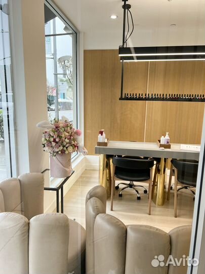 Администрато -кассир в салон красоты (мВойковская)