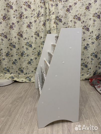 Детская полка для книг напольная Монтессори